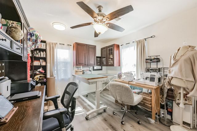 5002 Beechnut Street, Houston, TX 77096