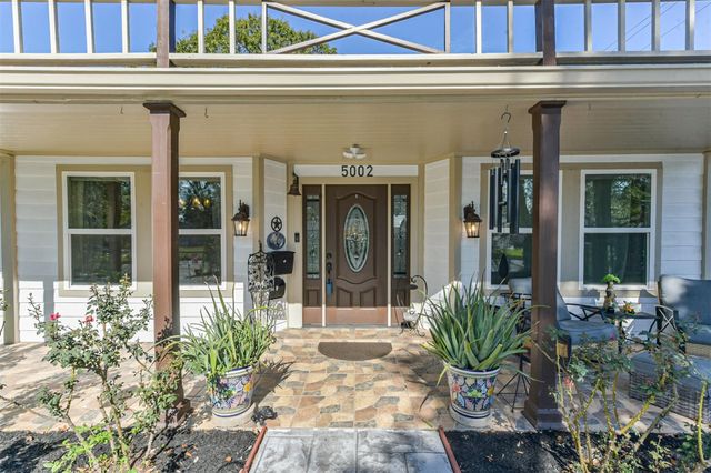 5002 Beechnut Street, Houston, TX 77096