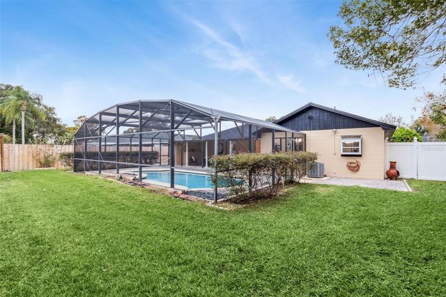 2937 S BERMUDA AVENUE, Apopka, FL 32703