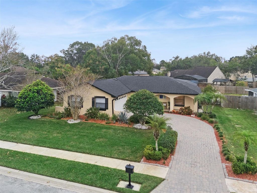 2937 S BERMUDA AVENUE, Apopka, FL 32703