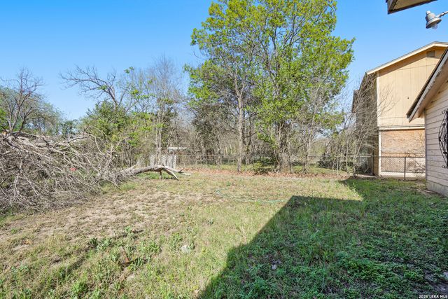 615 Dorie, San Antonio, TX 78220