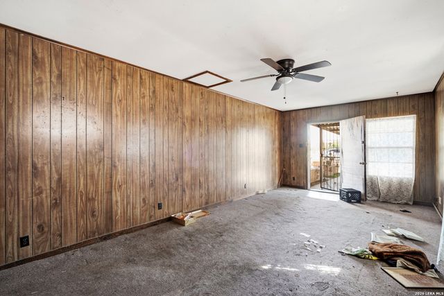 615 Dorie, San Antonio, TX 78220