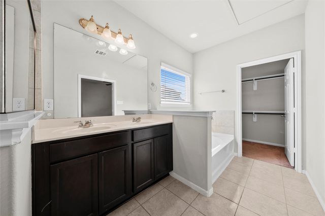 13427 Hawick Terrace Lane, Houston, TX 77048