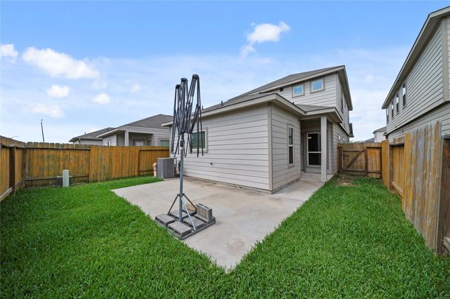 13427 Hawick Terrace Lane, Houston, TX 77048