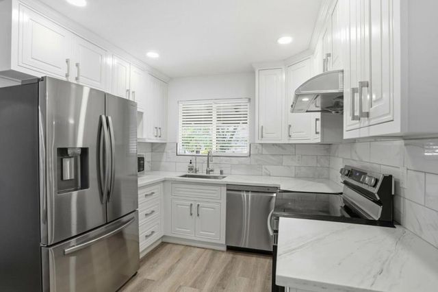 2362 Renfield Way, San Jose, CA 95148