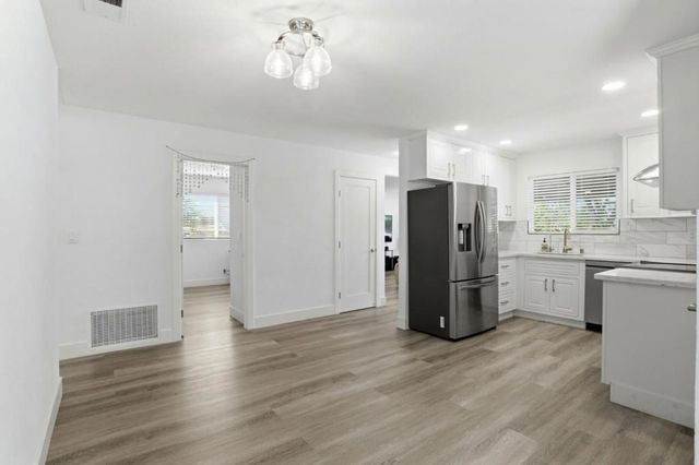 2362 Renfield Way, San Jose, CA 95148