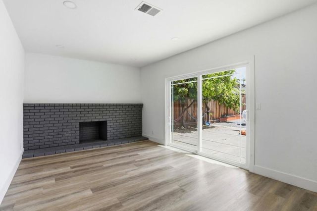 2362 Renfield Way, San Jose, CA 95148