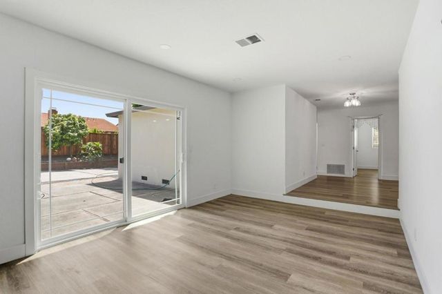 2362 Renfield Way, San Jose, CA 95148