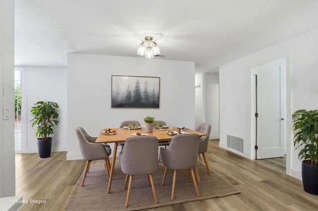 2362 Renfield Way, San Jose, CA 95148