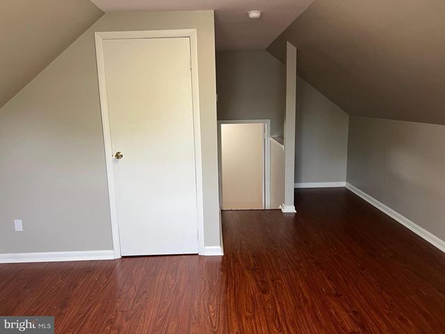 7711 FARMDALE AVE, Harrisburg, PA 17112