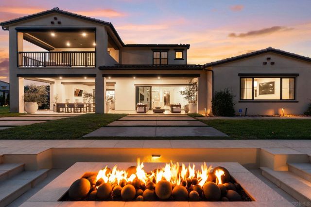 16564 Crescent Creek, San Diego, CA 92127