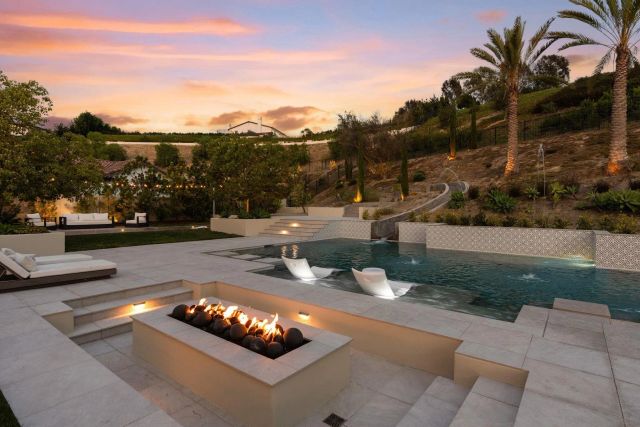 16564 Crescent Creek, San Diego, CA 92127
