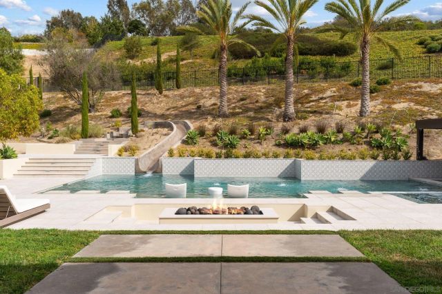 16564 Crescent Creek, San Diego, CA 92127