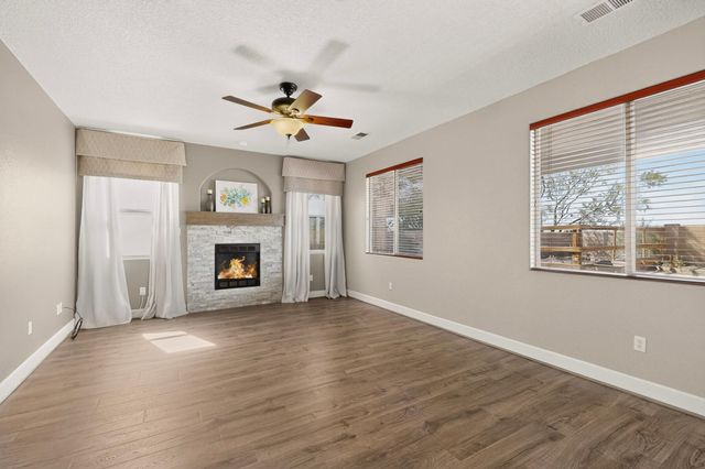 3325 Shiloh Road NE, Rio Rancho, NM 87144