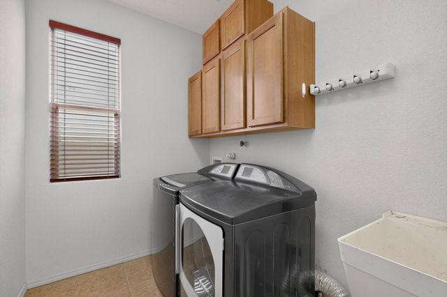 3325 Shiloh Road NE, Rio Rancho, NM 87144