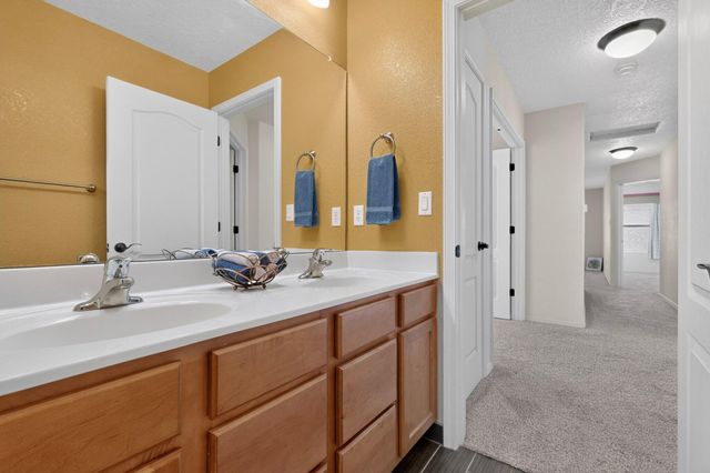 3325 Shiloh Road NE, Rio Rancho, NM 87144