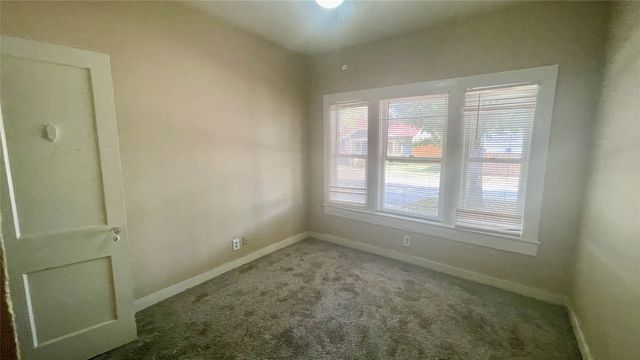 2207 Glencoe Street, Dallas, TX 75206