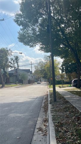 2207 Glencoe Street, Dallas, TX 75206