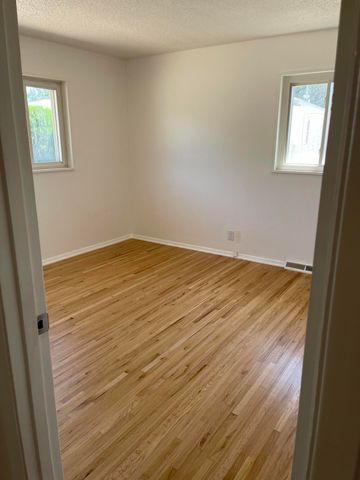 6716 Dodd Place NE, Albuquerque, NM 87110