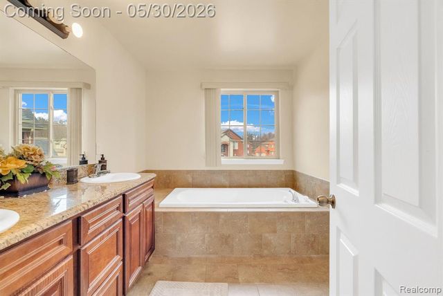 4122 Hawks Nest Road, Utica, MI 48317