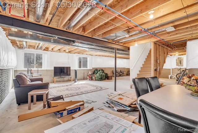4122 Hawks Nest Road, Utica, MI 48317