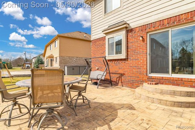 4122 Hawks Nest Road, Utica, MI 48317