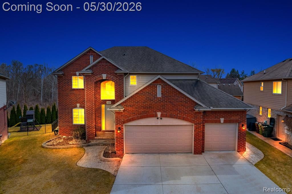 4122 Hawks Nest Road, Utica, MI 48317