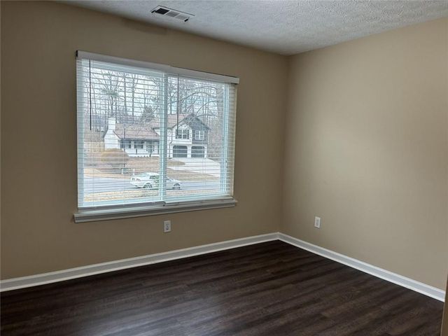 3410 Camens NE Court, Buford, GA 30519