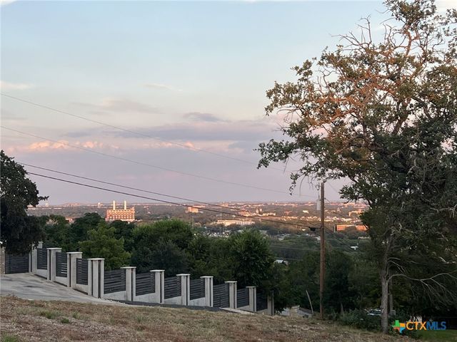 13 Trail View, New Braunfels, TX 78130