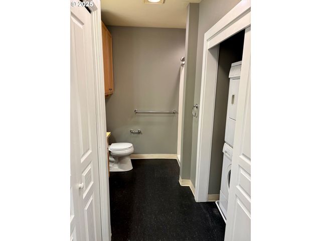 1134 Sw JEFFERSON St 503, Portland, OR 97201
