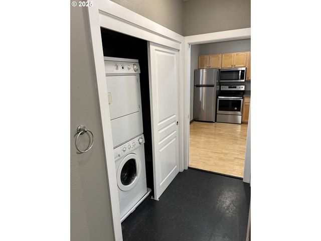 1134 Sw JEFFERSON St 503, Portland, OR 97201