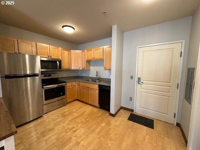 1134 Sw JEFFERSON St 503, Portland, OR 97201