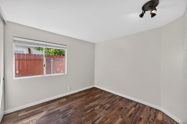 2110 Shadetree, Escondido, CA 92029