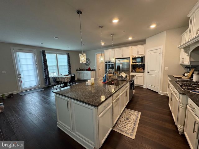 13811 HEBRON LN, Upper Marlboro, MD 20774