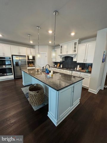 13811 HEBRON LN, Upper Marlboro, MD 20774