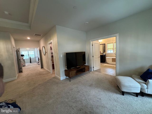 13811 HEBRON LN, Upper Marlboro, MD 20774