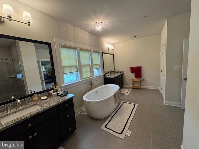 13811 HEBRON LN, Upper Marlboro, MD 20774