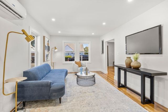 18 Lynn St, Malden, MA 02148