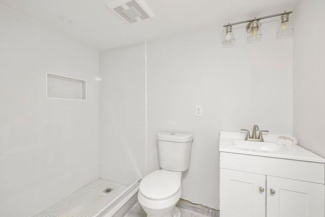 18 Lynn St, Malden, MA 02148