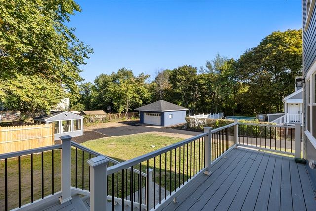 18 Lynn St, Malden, MA 02148