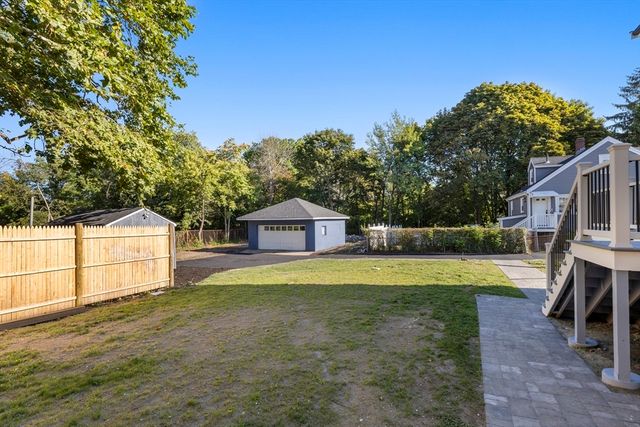 18 Lynn St, Malden, MA 02148