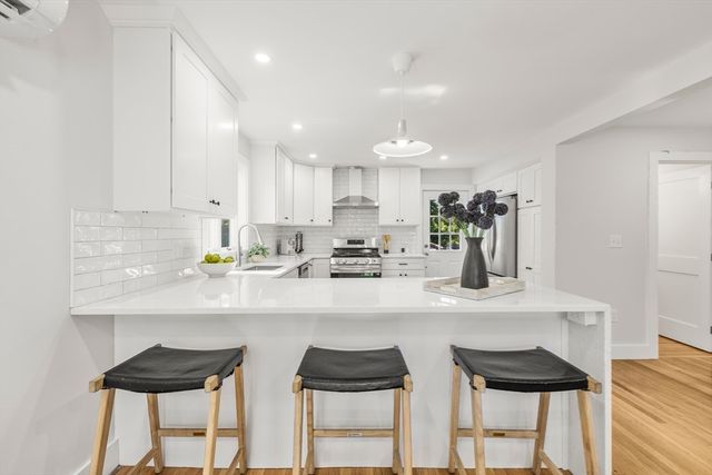 18 Lynn St, Malden, MA 02148