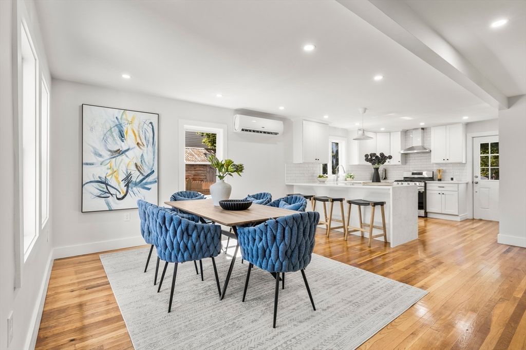 18 Lynn St, Malden, MA 02148