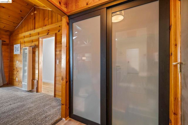 696 Shaws Flat Rd, Sonora, CA 95370