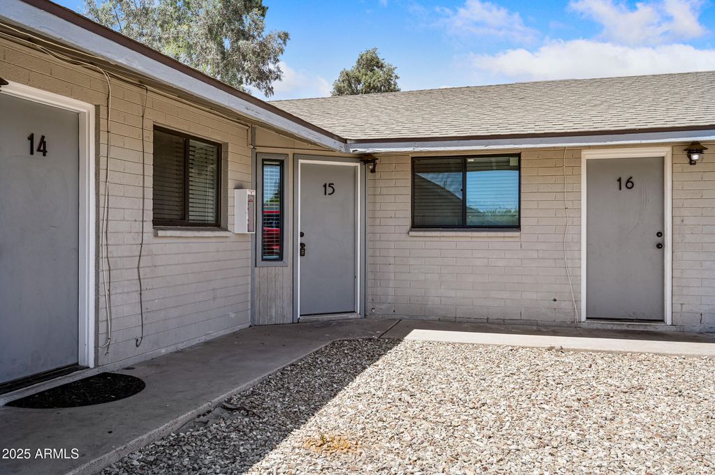 1744 W Glendale Avenue 15, Phoenix, AZ 85021