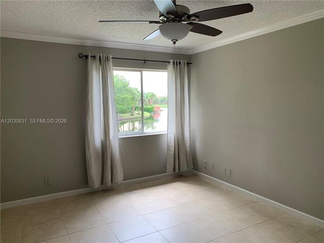 10717 Cleary Blvd 202, Plantation, FL 33324