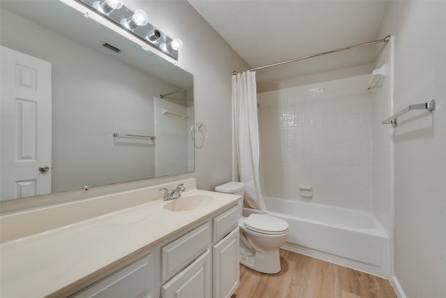 4612 Archer Drive, The Colony, TX 75056