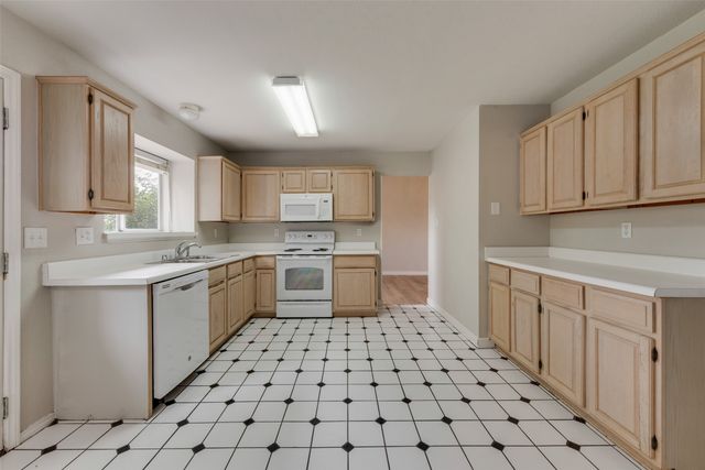 4612 Archer Drive, The Colony, TX 75056