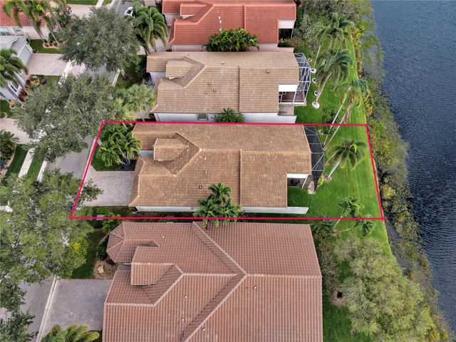 7398 Kahana Dr, Boynton Beach, FL 33437