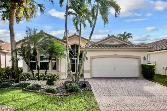 7398 Kahana Dr, Boynton Beach, FL 33437